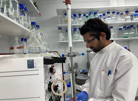 Jabir in the lab at IOI