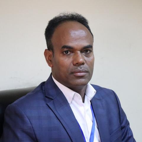 Dr Yenew Kebede Tebeje