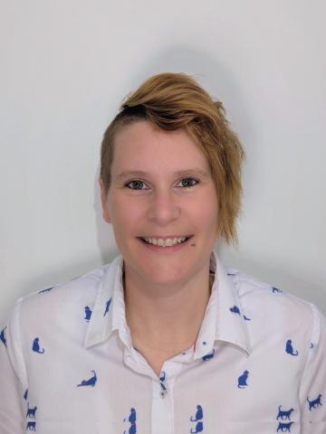 Dr Kirsty Sands